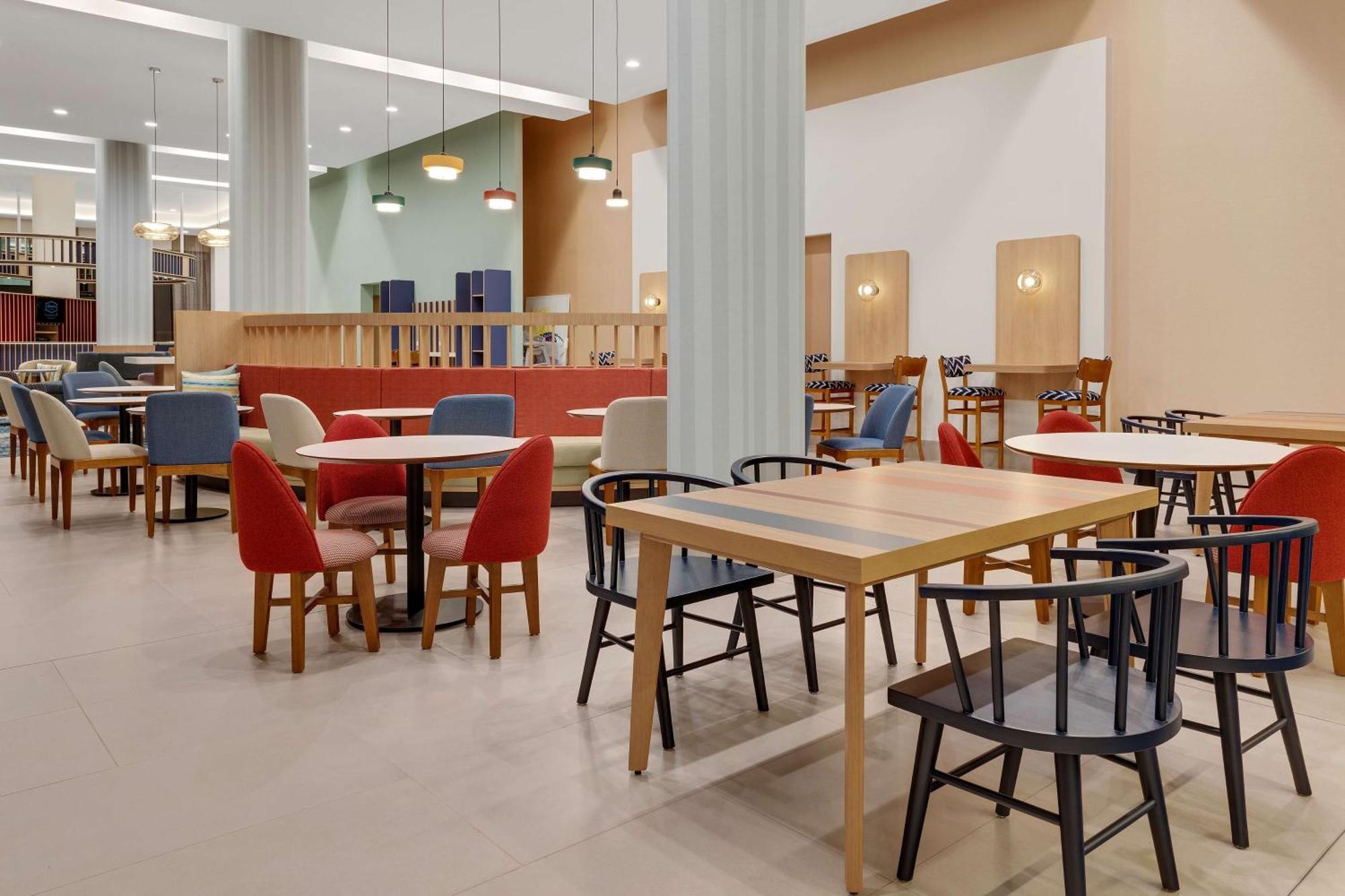 Отель Hampton By Hilton Guanacaste Airport Либерия Экстерьер фото