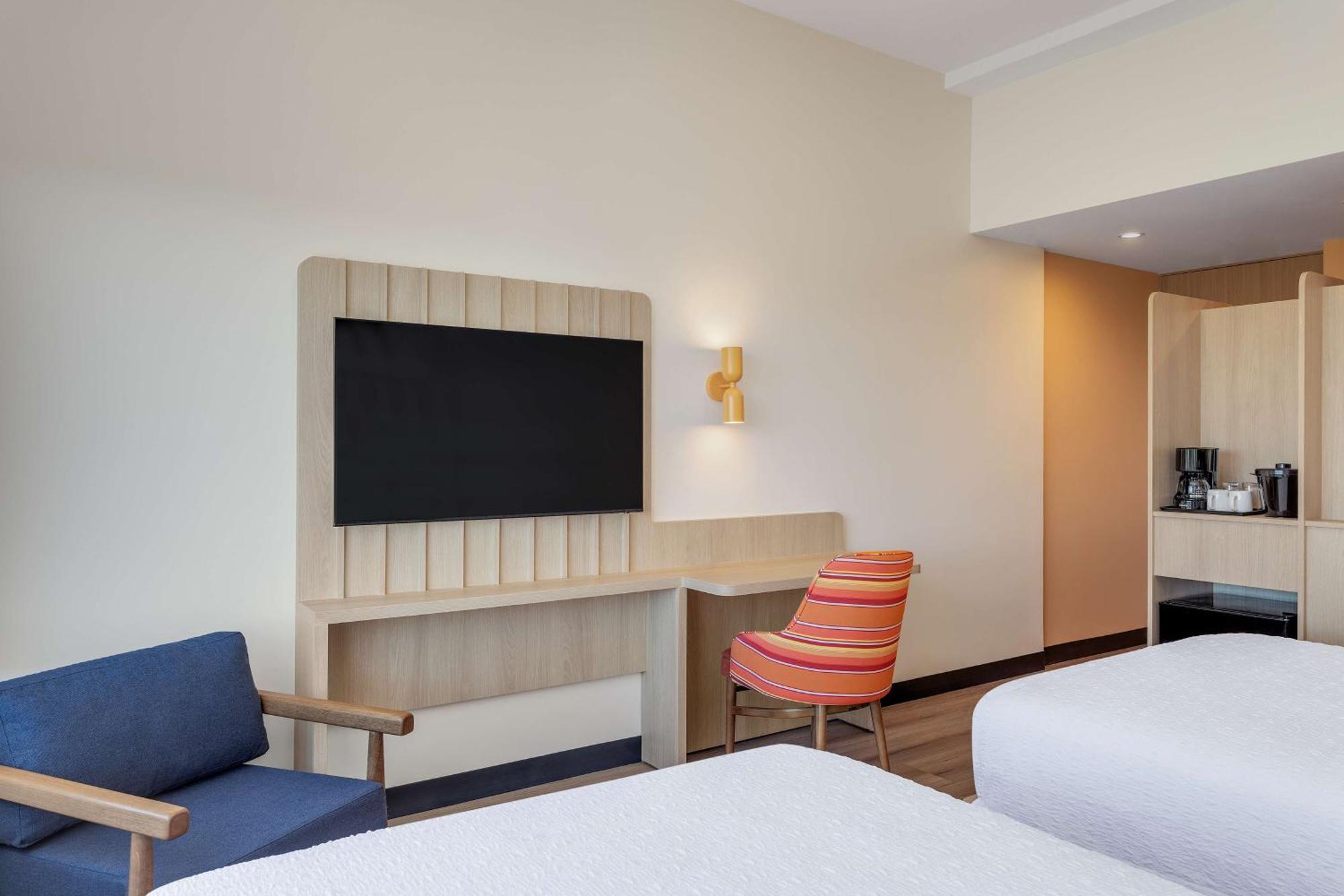 Отель Hampton By Hilton Guanacaste Airport Либерия Экстерьер фото
