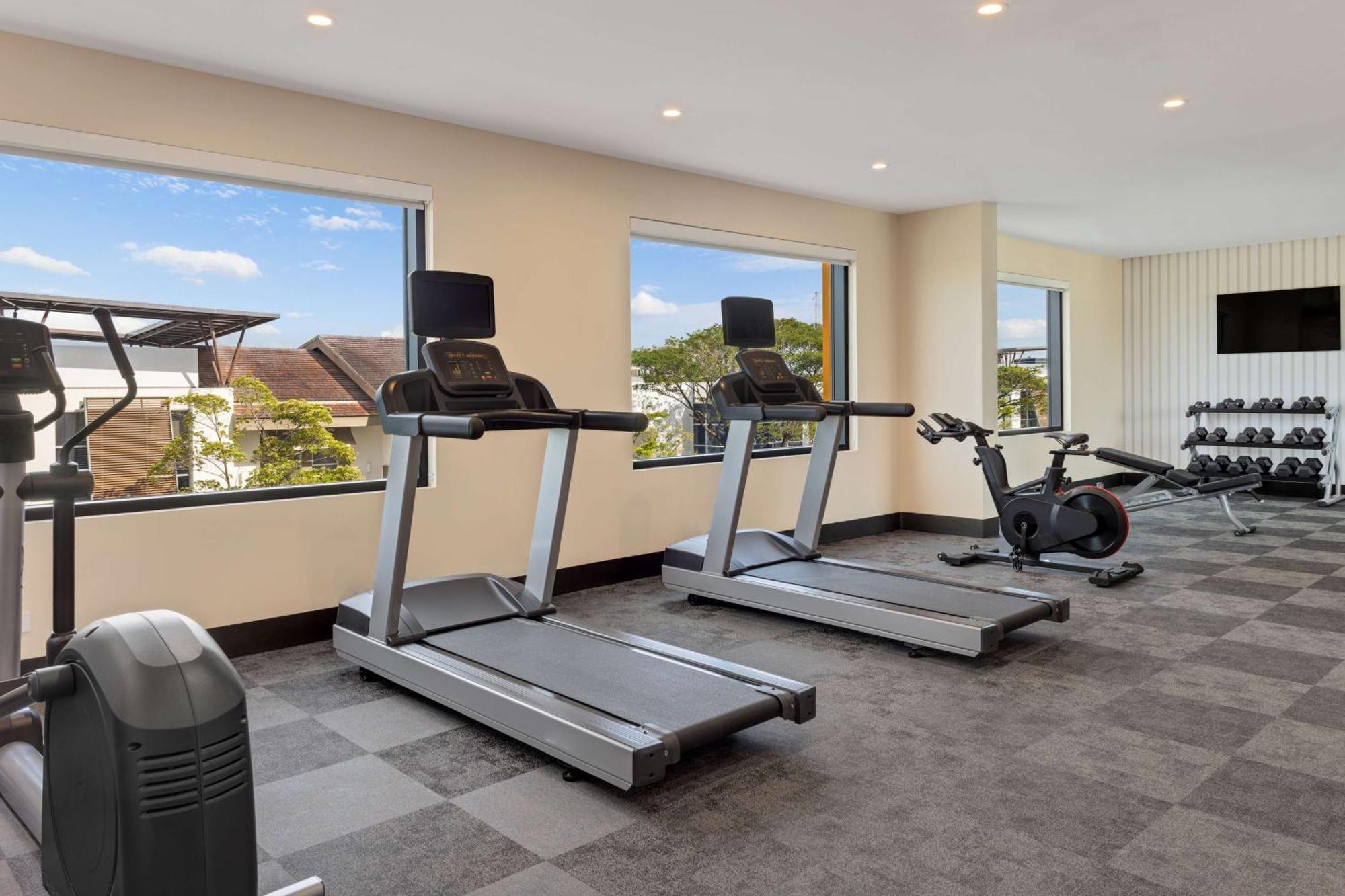 Отель Hampton By Hilton Guanacaste Airport Либерия Экстерьер фото